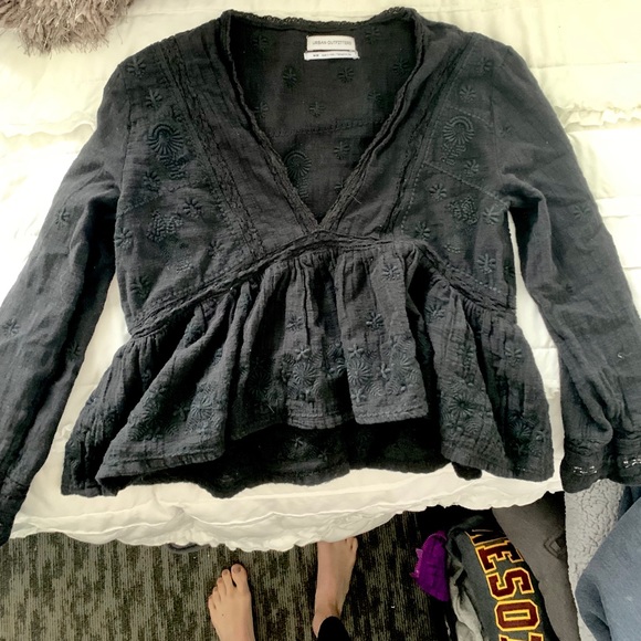 Urban Outfitters Tops - Urban outfitters long sleeve top